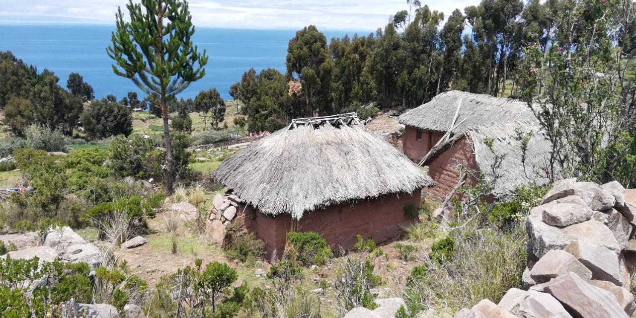 Taquile Hospedaje Mario Huillanopampa Exterior foto